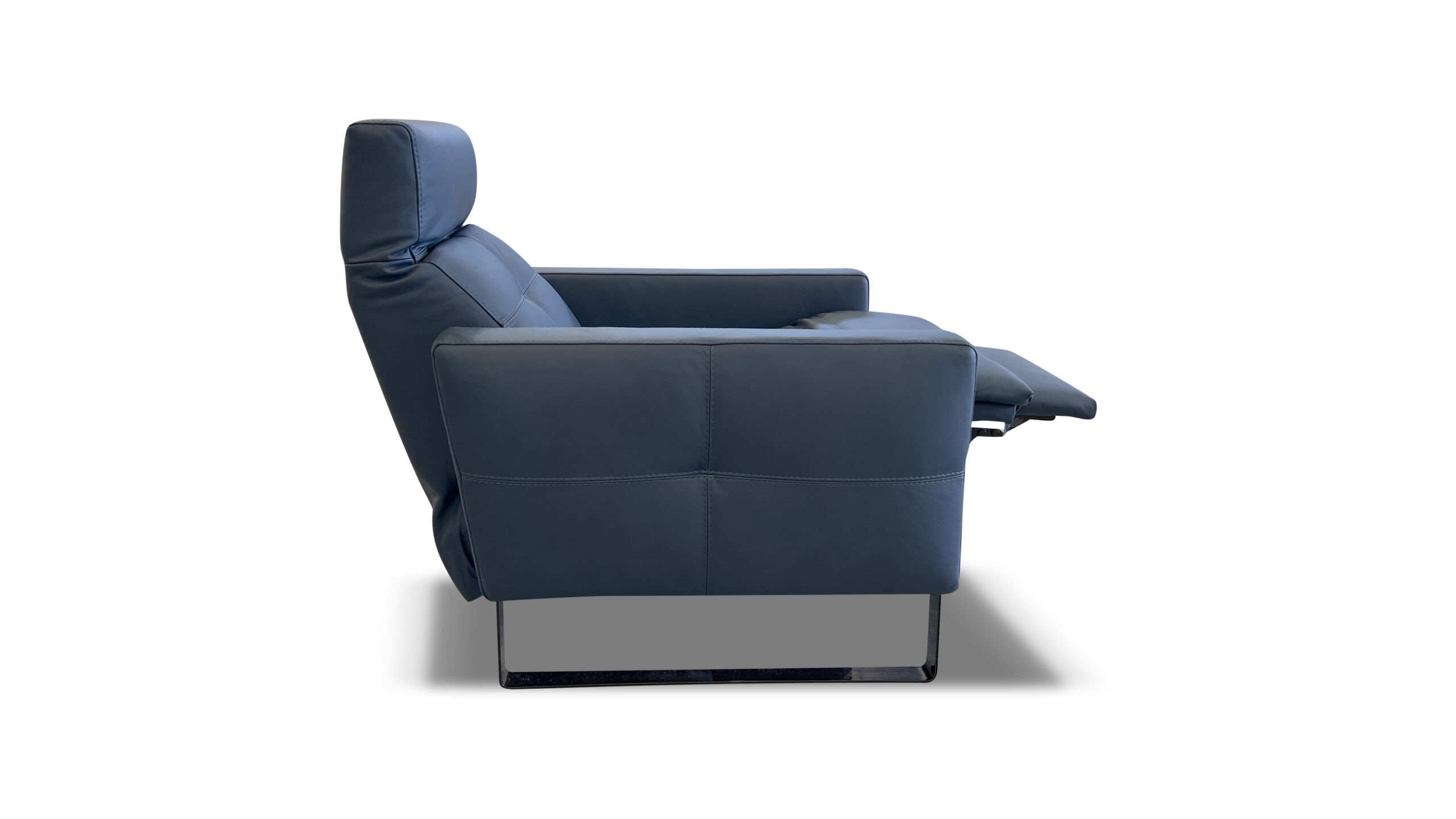 Kiki Pushback Recliner image 6