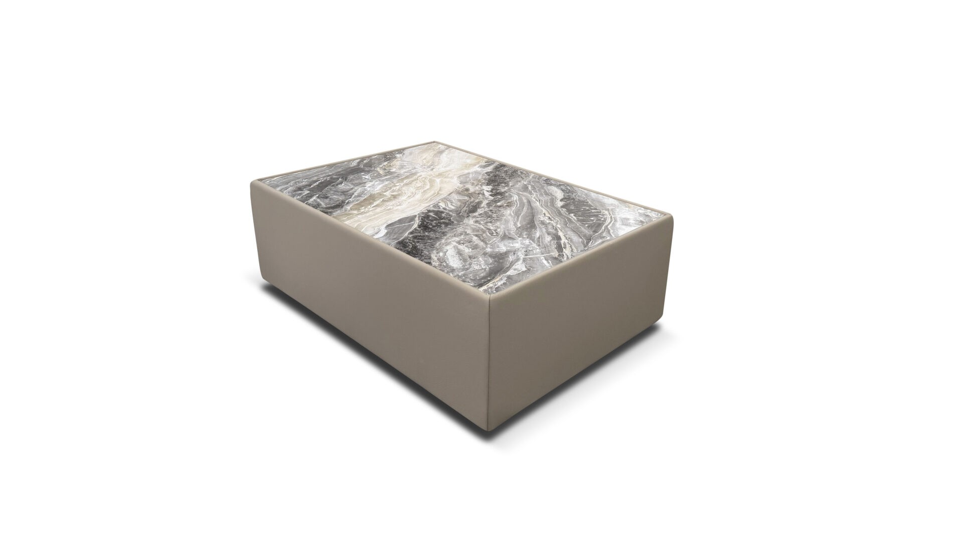 Bracci Regal Sectional image 12