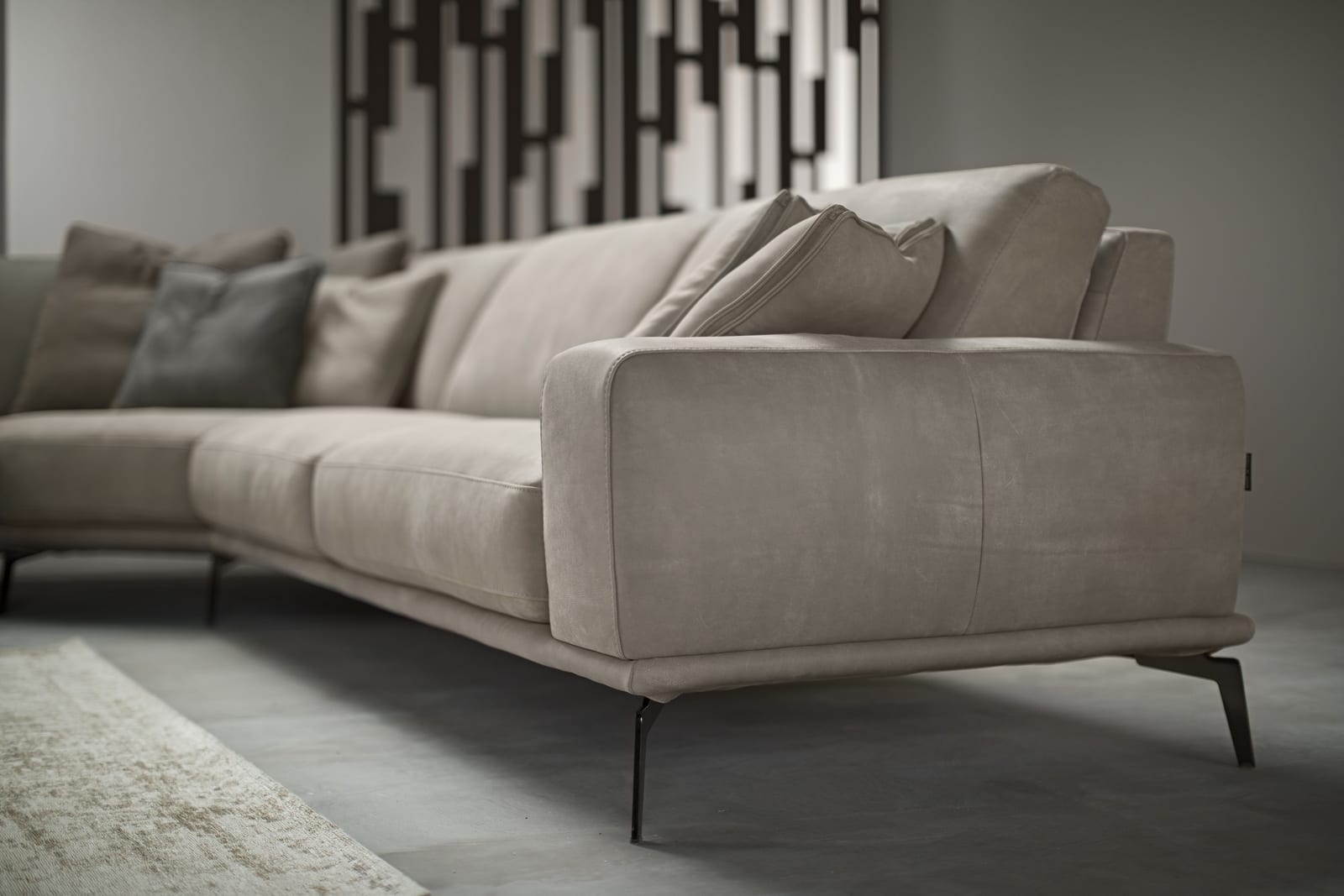 Tivoli Sectional image 7