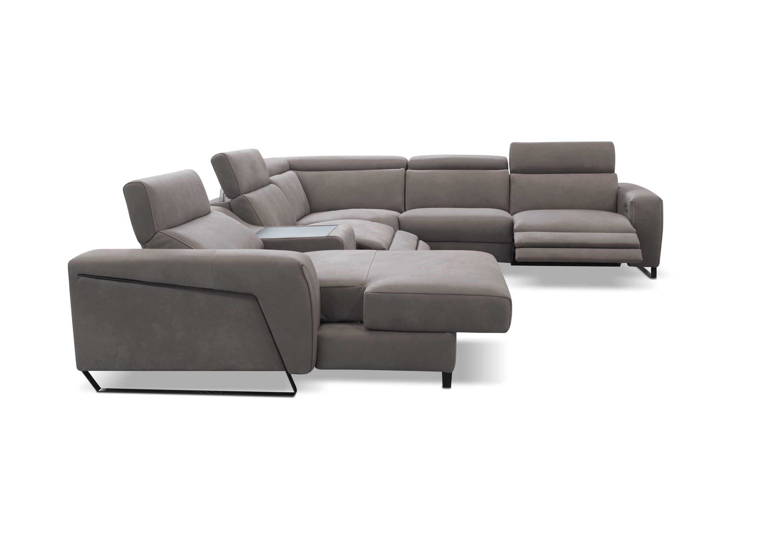 Vogue Sectional image 5