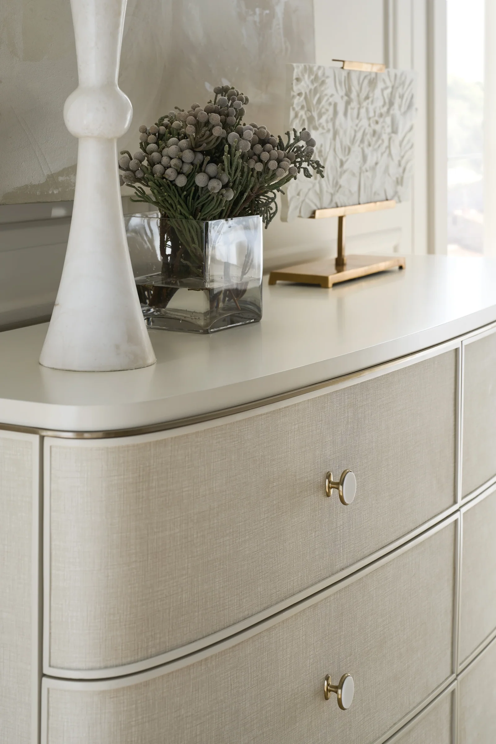 Lyon Dresser — view 4