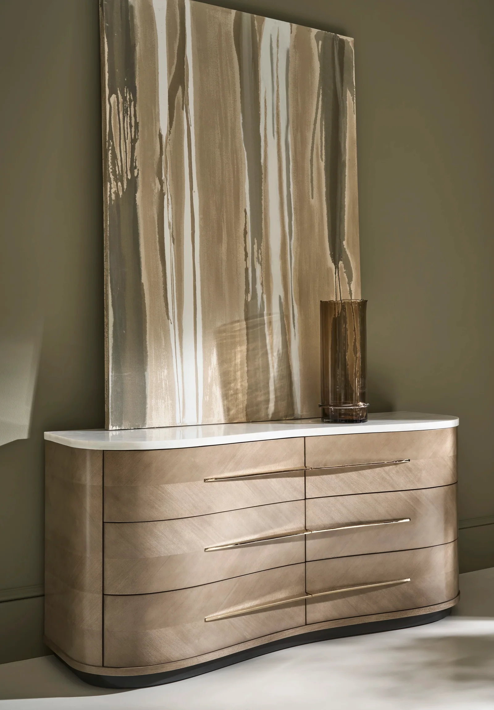 Roam Dresser — view 2