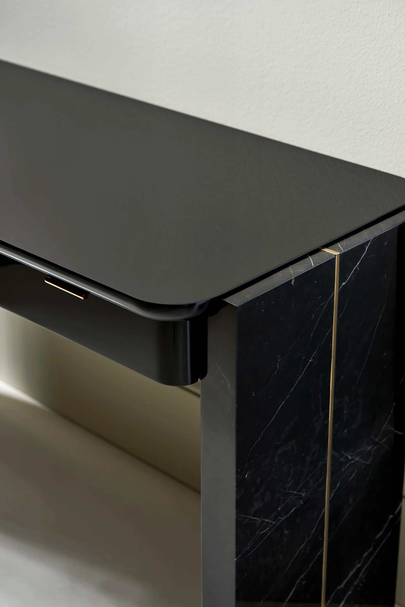 Overlap Vanity Dark — view 6
