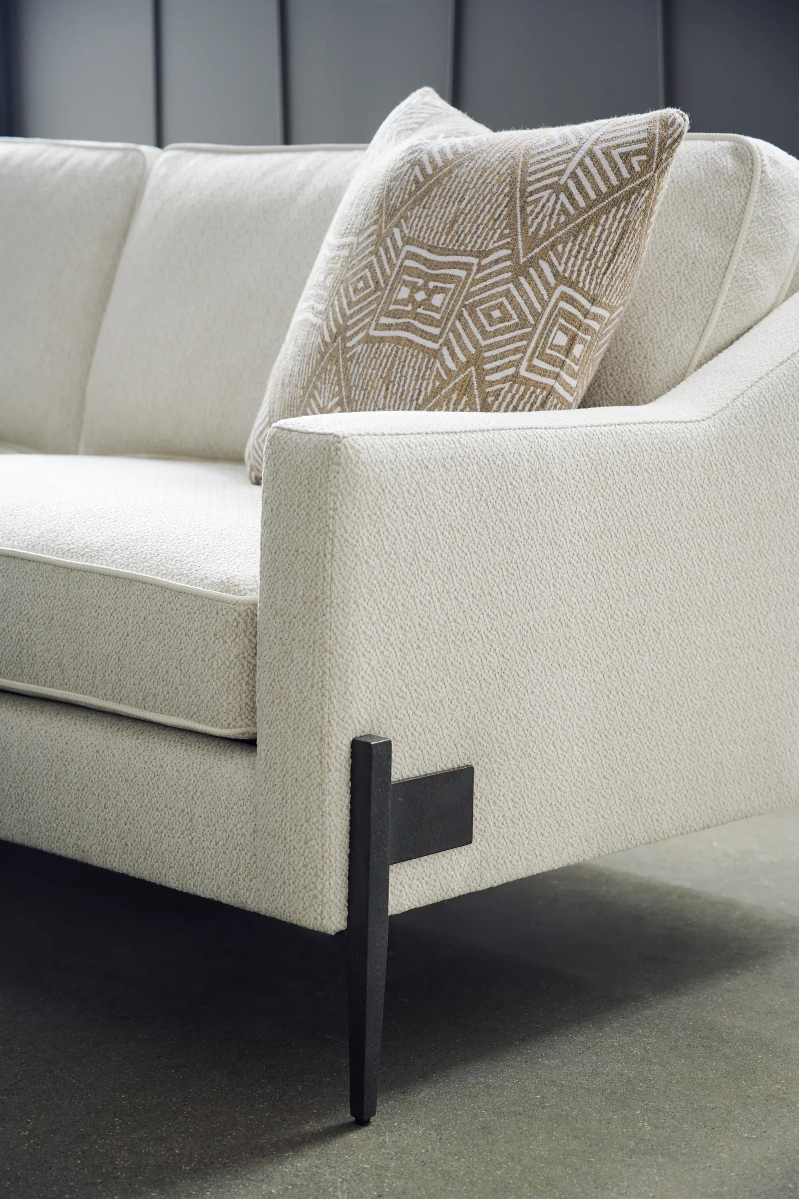 Remix Sofa — view 5