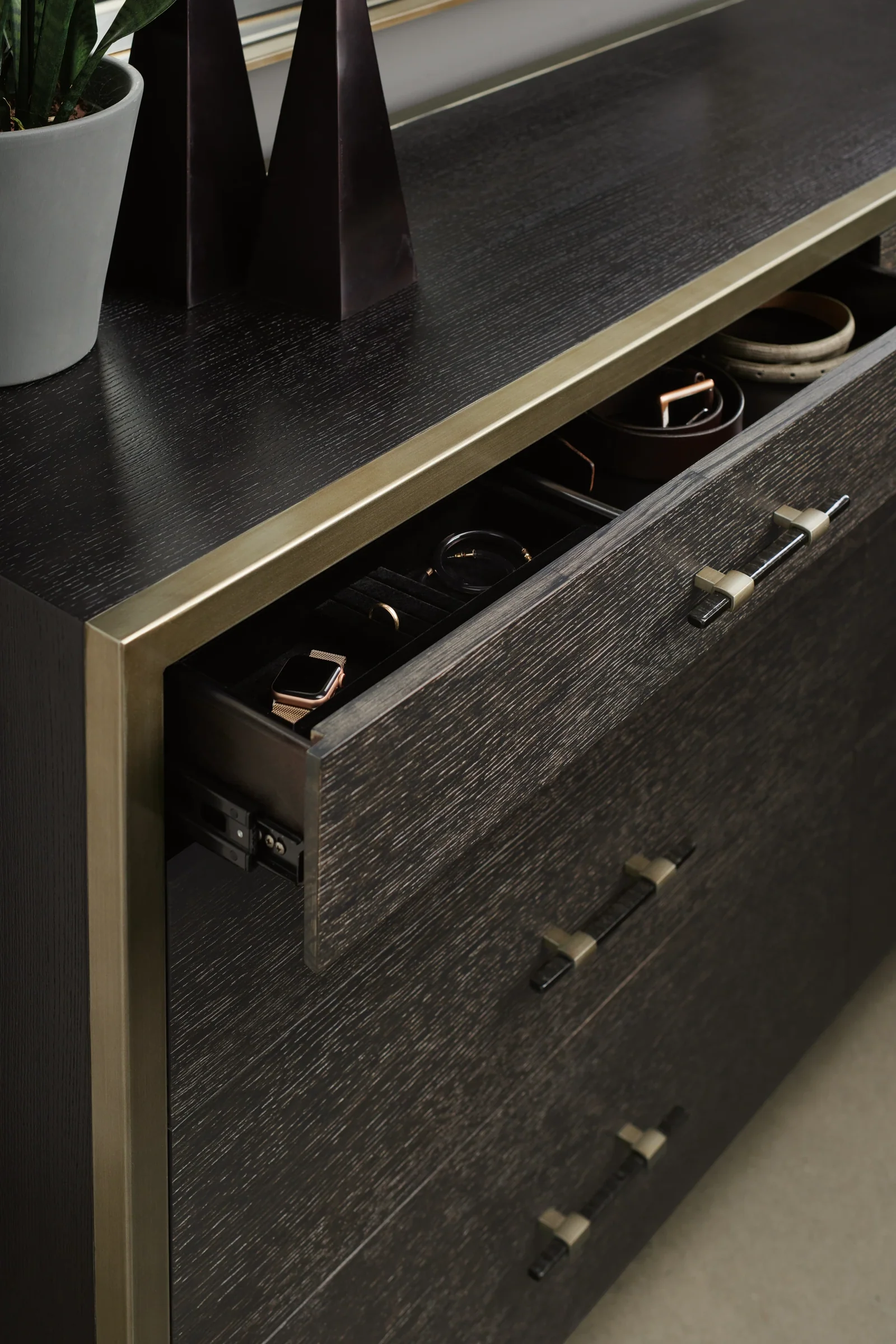 Remix Double Dresser — view 2