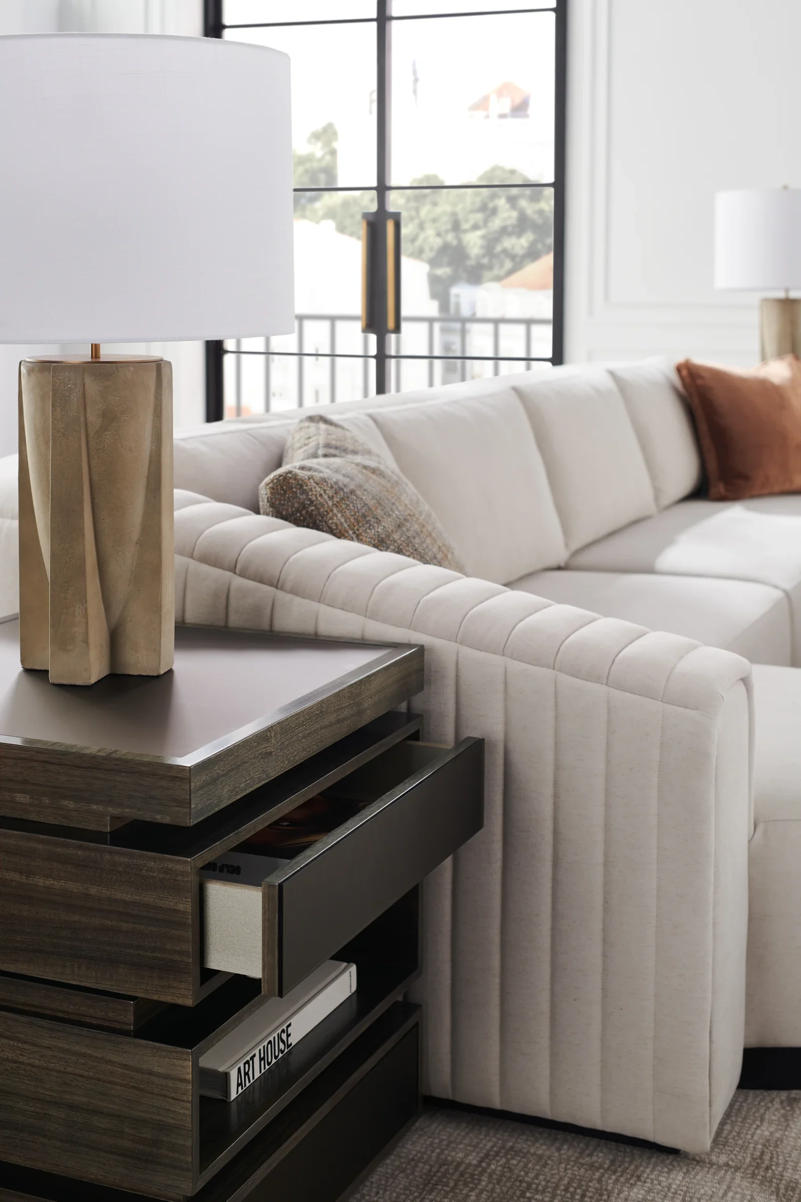 La Moda End Table — view 4