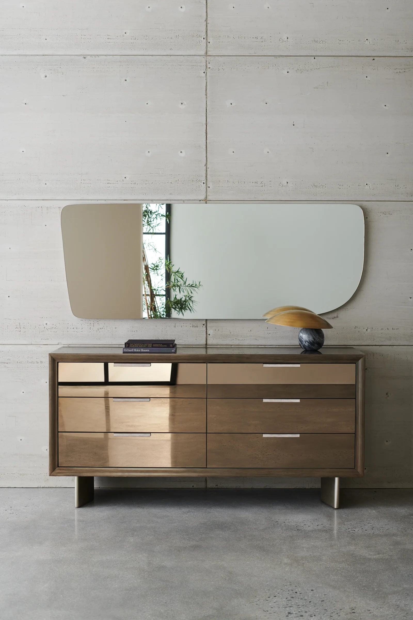 La Moda Dresser — view 2