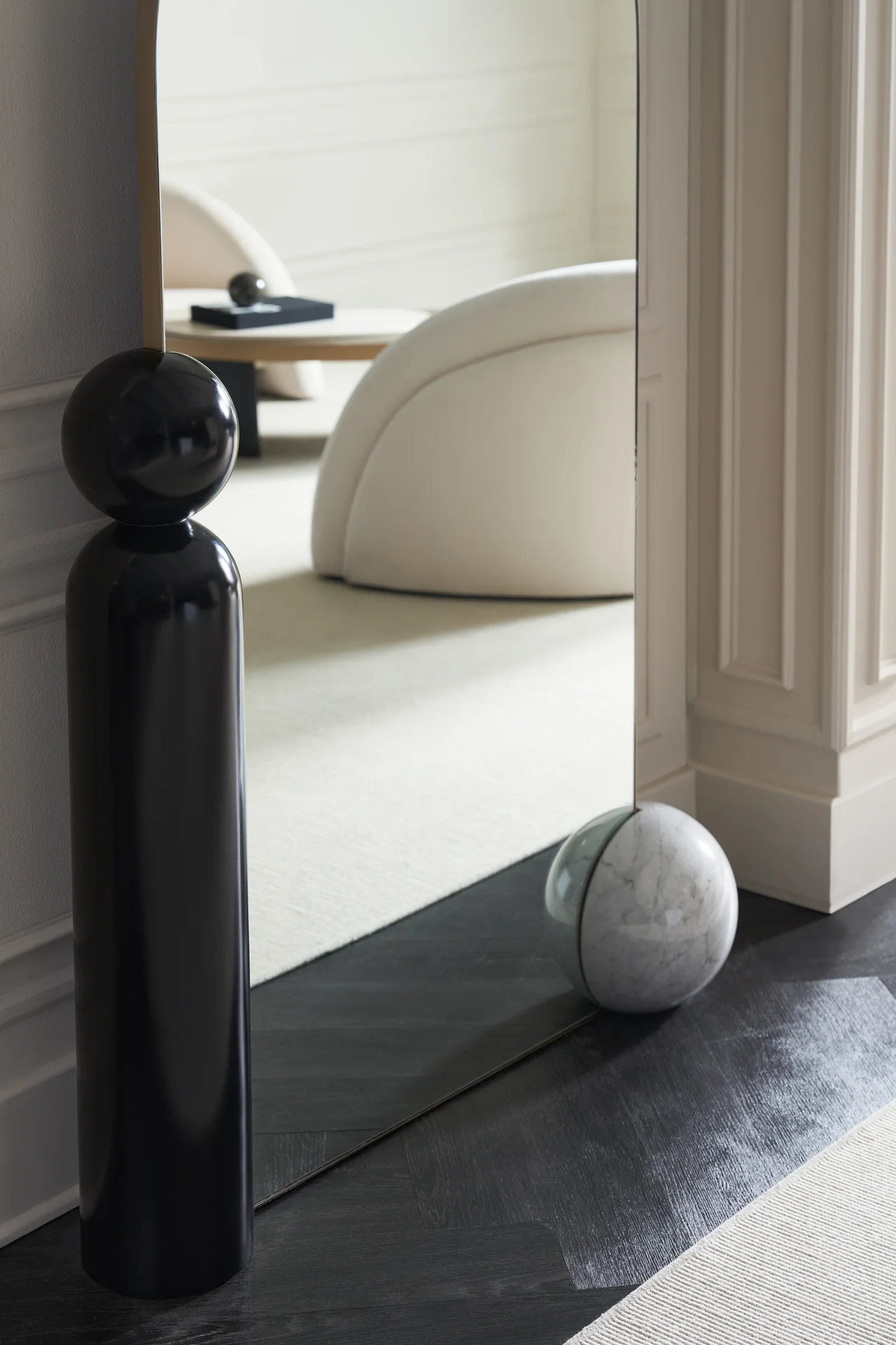 Balance — view 3