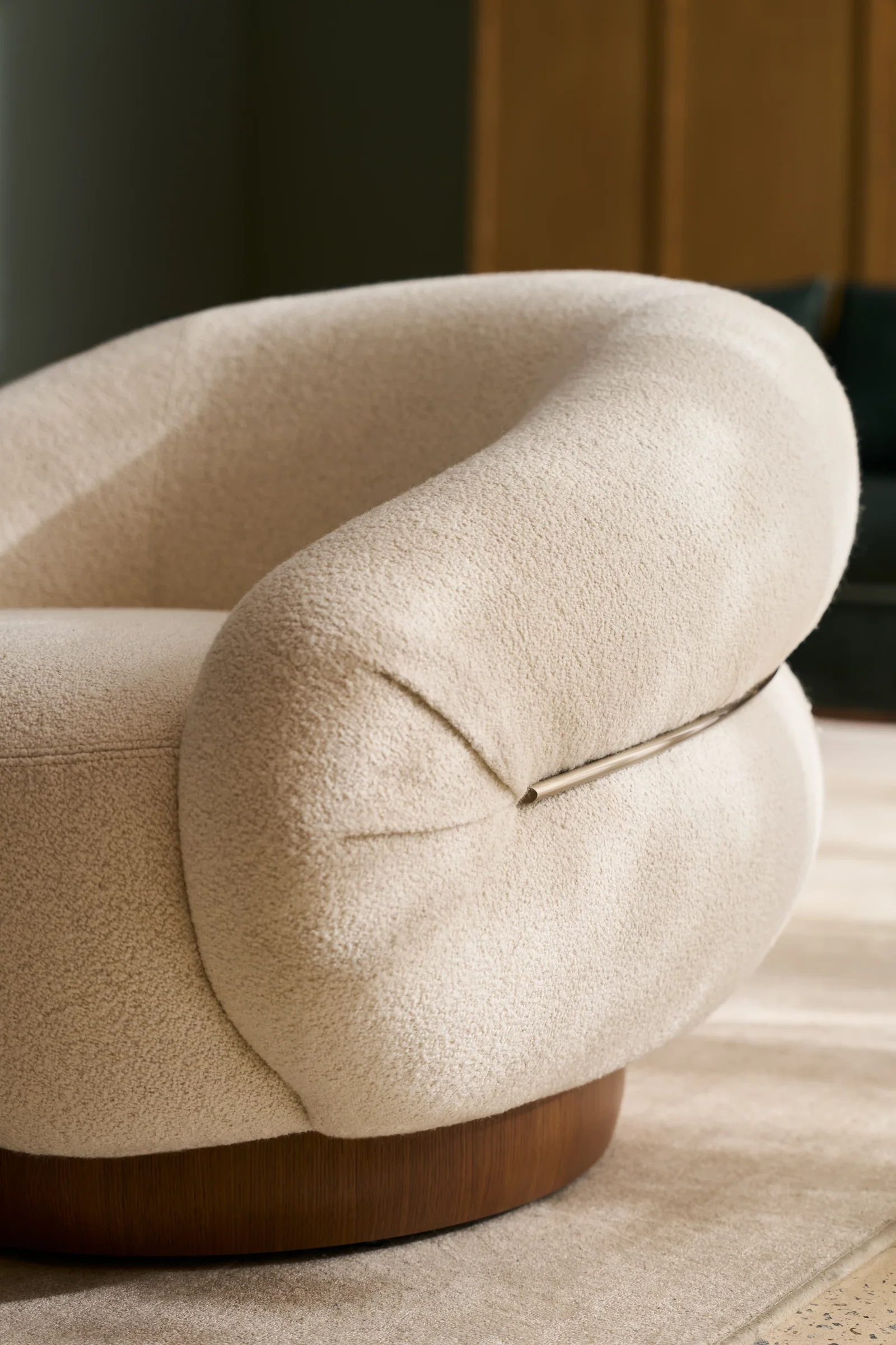Smoosh Swivel Chair — view 2