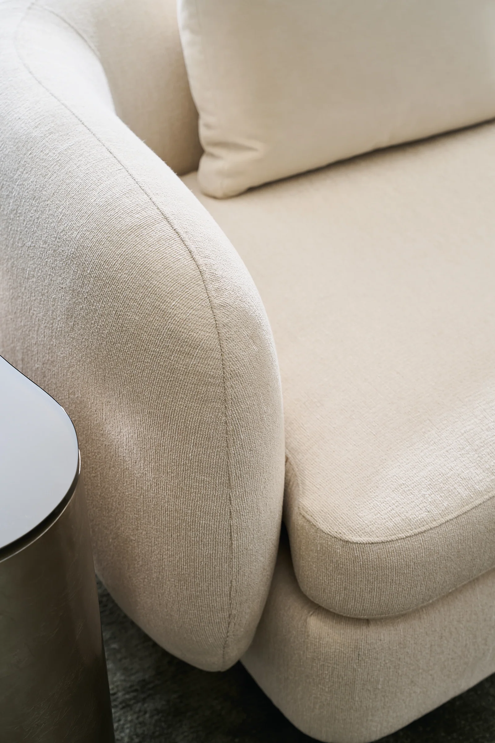 Lumi Laf Loveseat — view 5