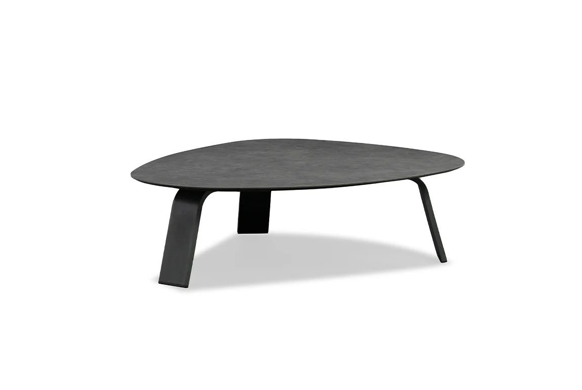 SO CHIC coffee table