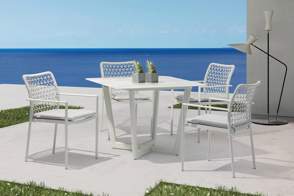 CLUB square dining table — view 2