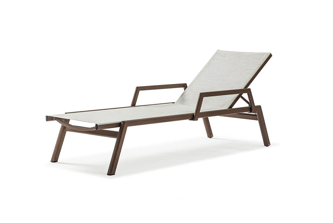Couture Jardin ENJOY chaise lounge official product photo