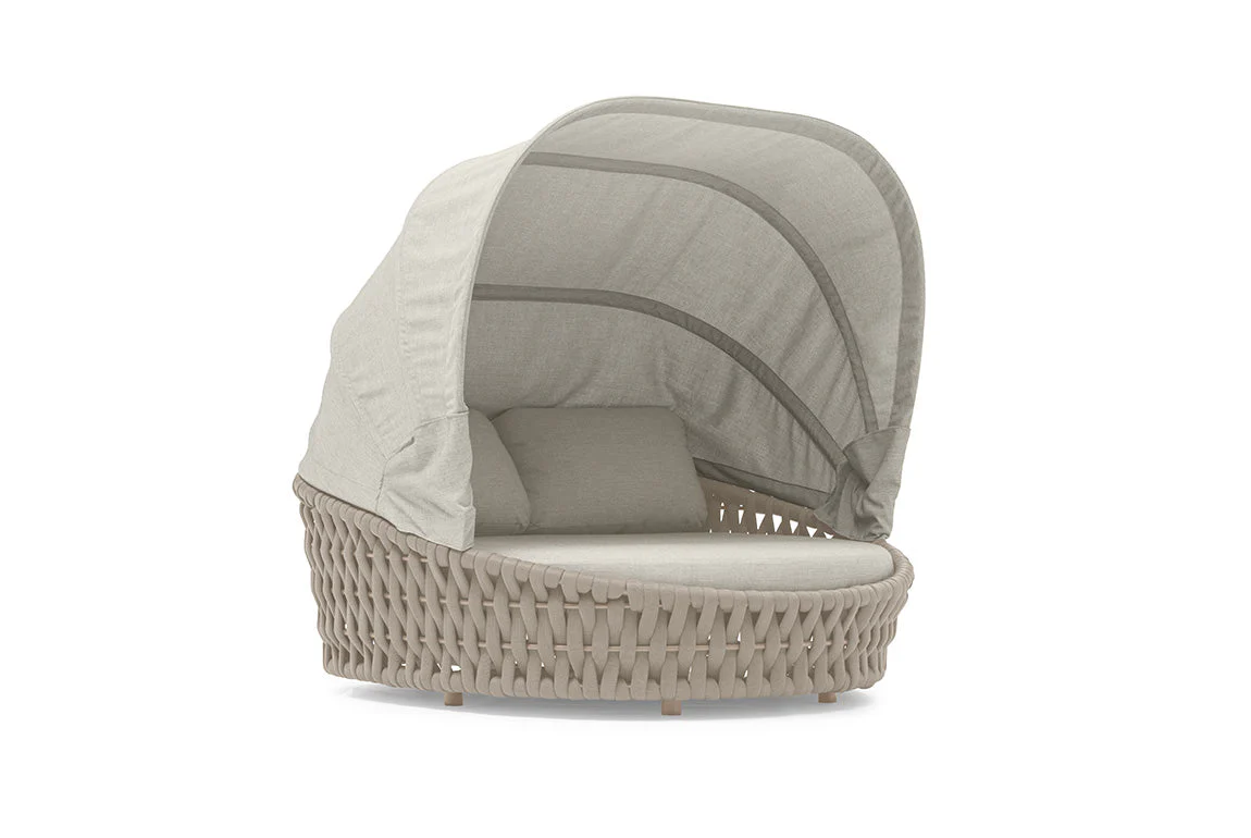 HUG Daybed with Canopy — view 2