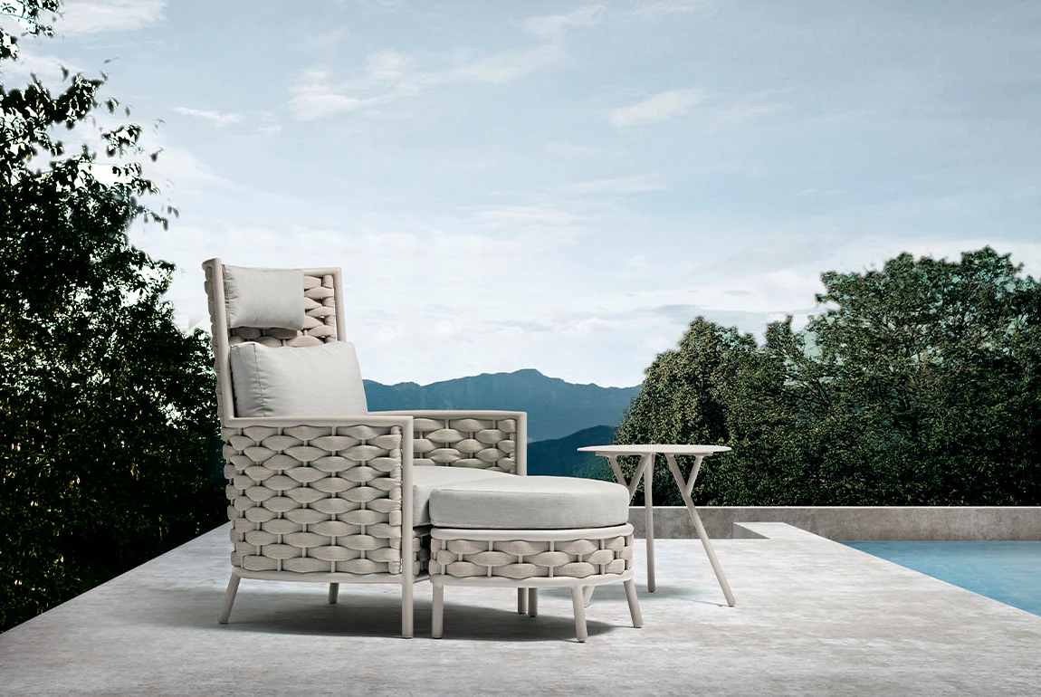 LOOP Ottoman — view 2