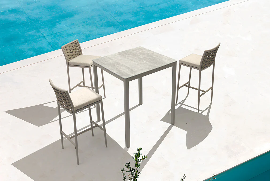 LOOP bar stool — view 2