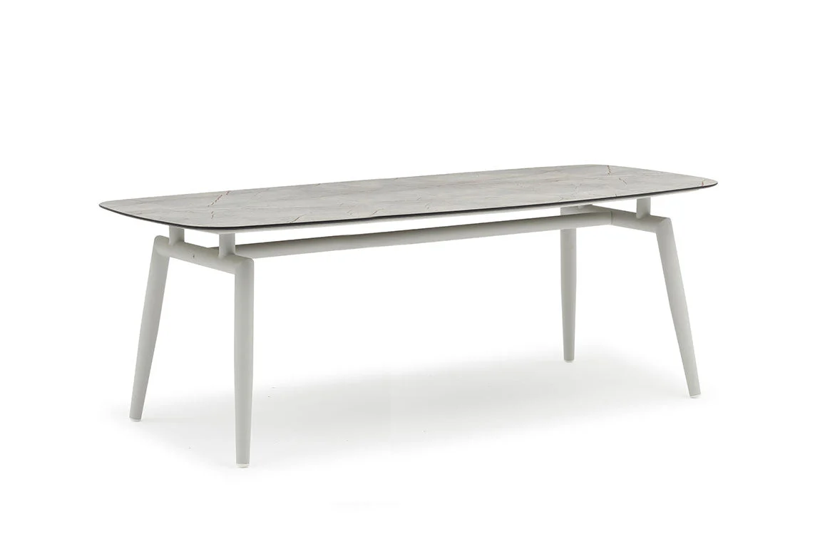 SCOOP dining table — view 2