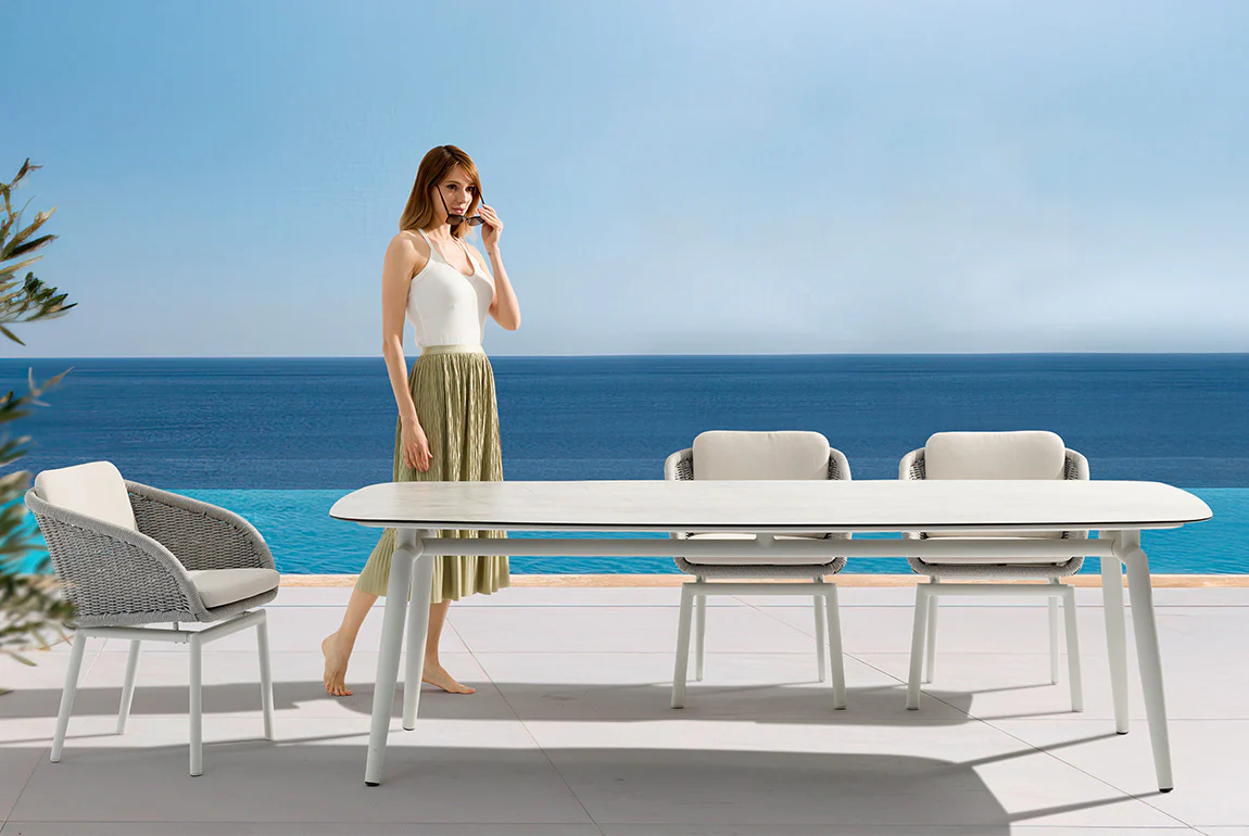 SCOOP dining table — view 3