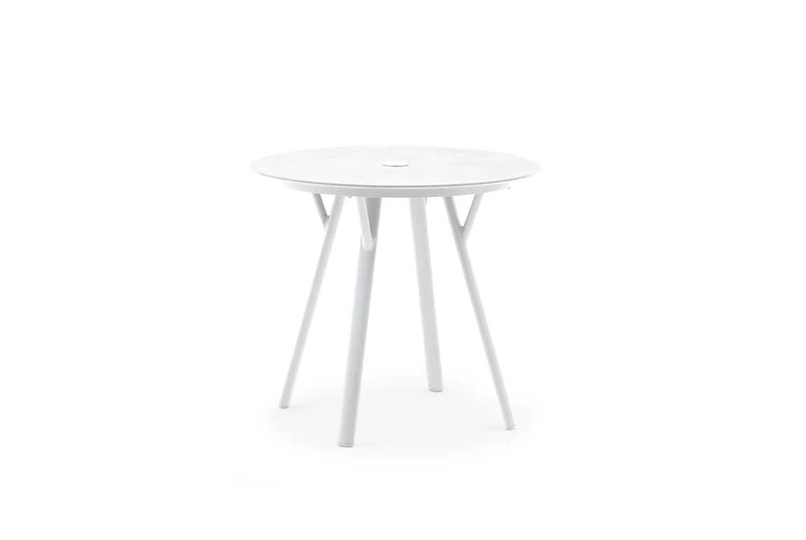 YES round bistro table — view 2