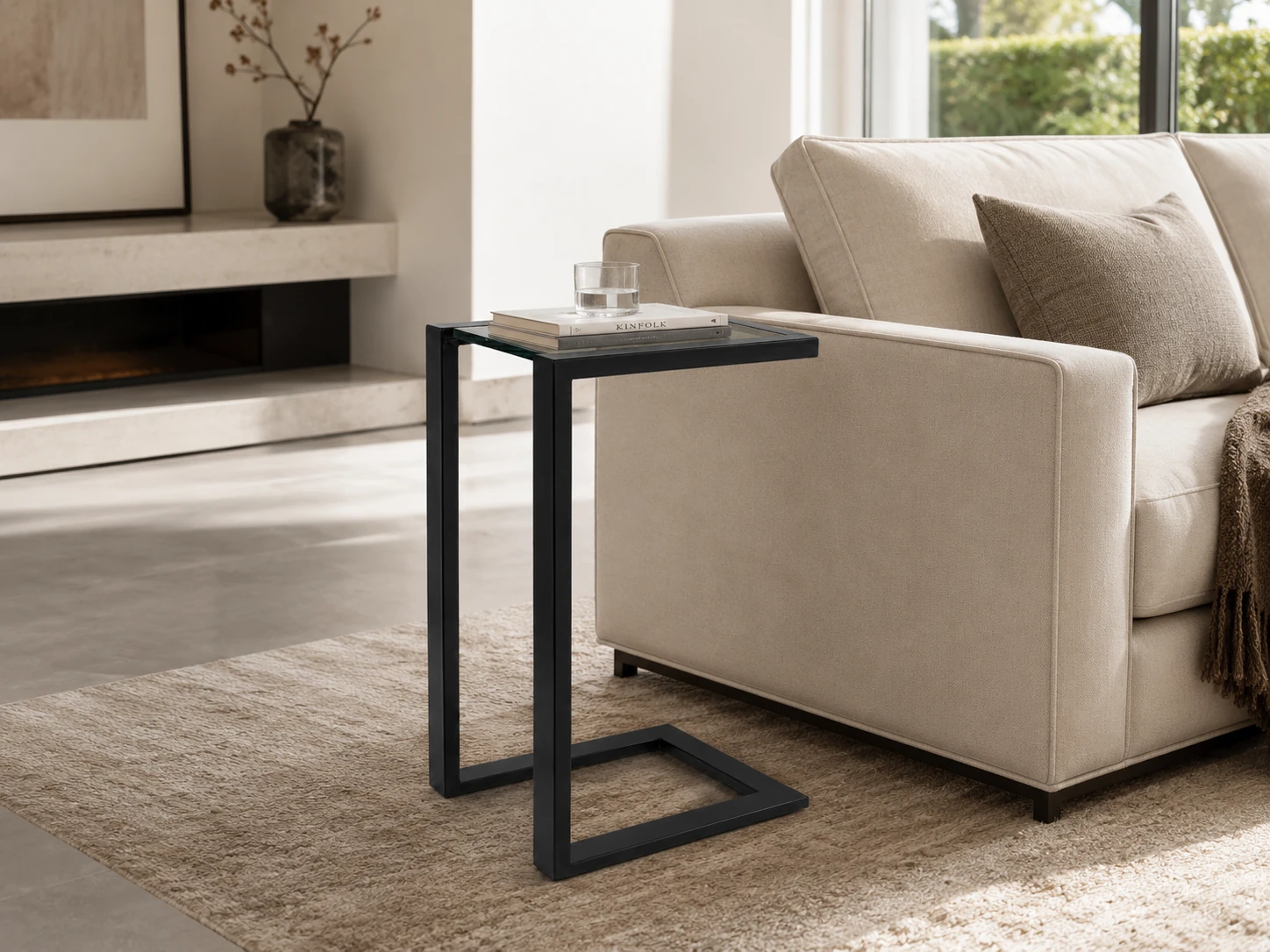 Milan Hugging Side Table