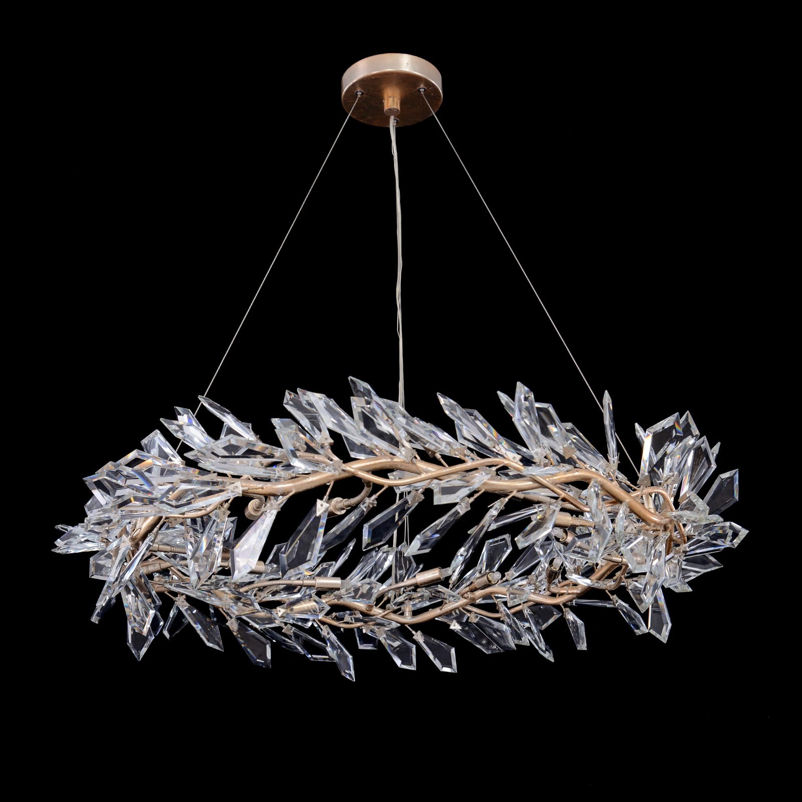 John Richard Kotta Twelve-Light Cut-Crystal Chandelier official image 3