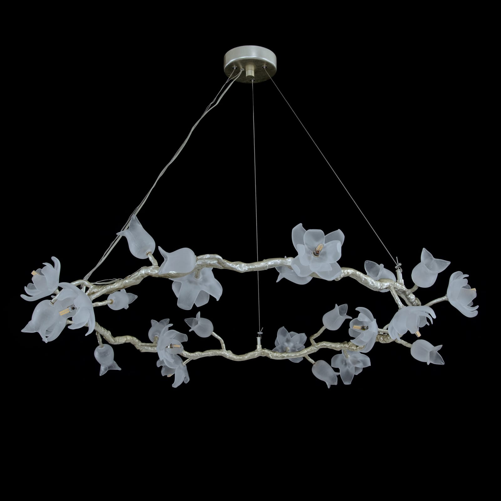 John Richard Churippu Magnolia & Tulip Glass Silver Leaf Twelve-Light Halo Chandelier official image 2