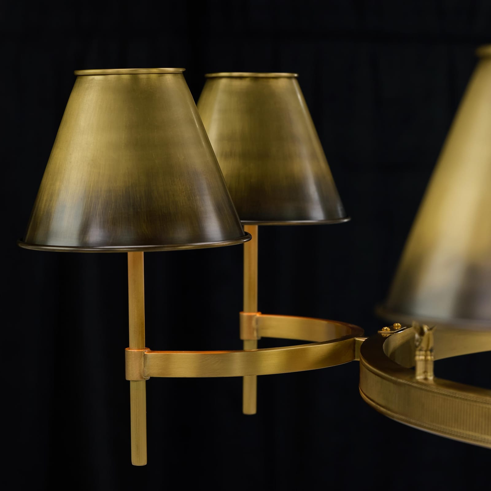 John Richard Glory Eight-Light Chandelier official image 3