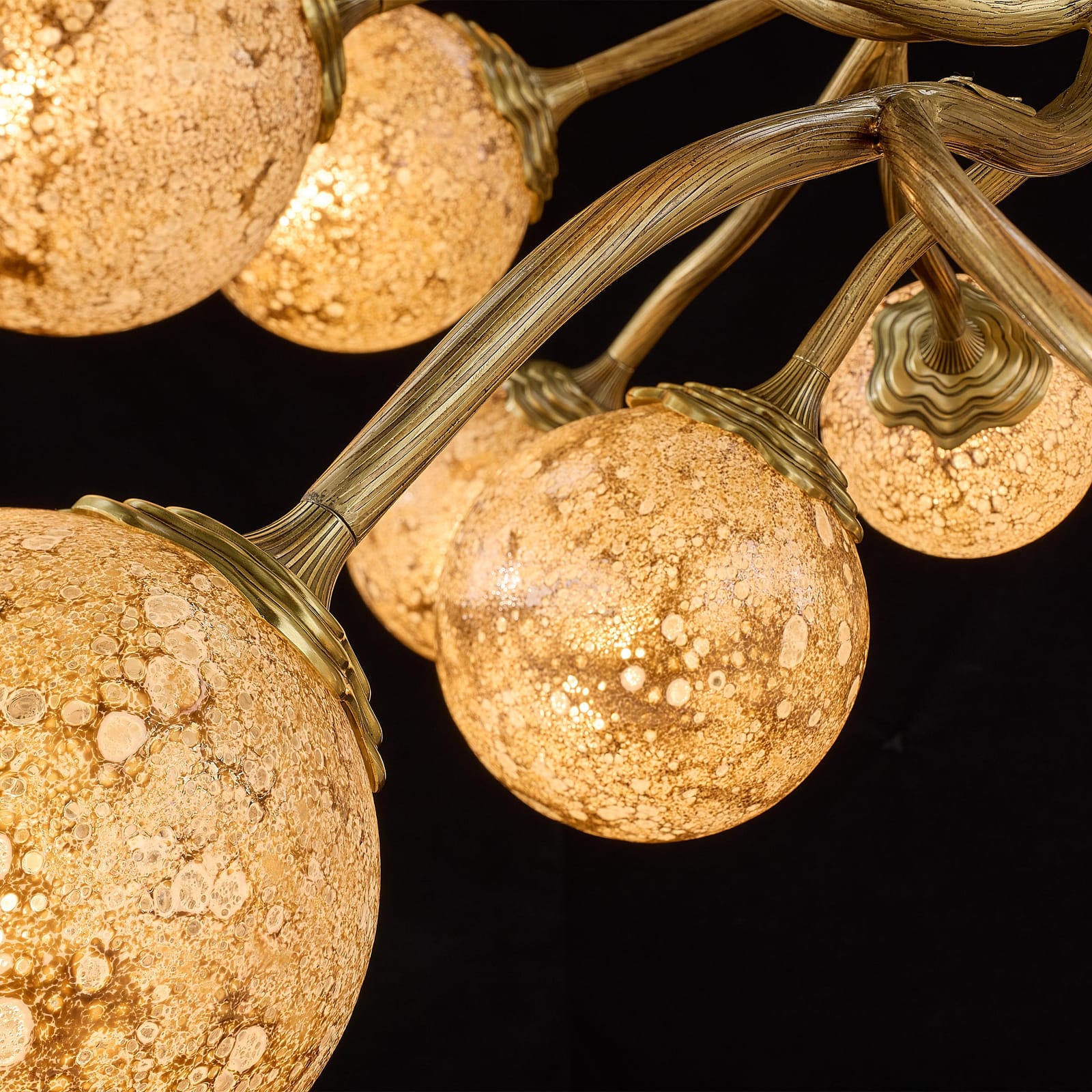 John Richard Melia Sixteen-Light Chandelier official image 4